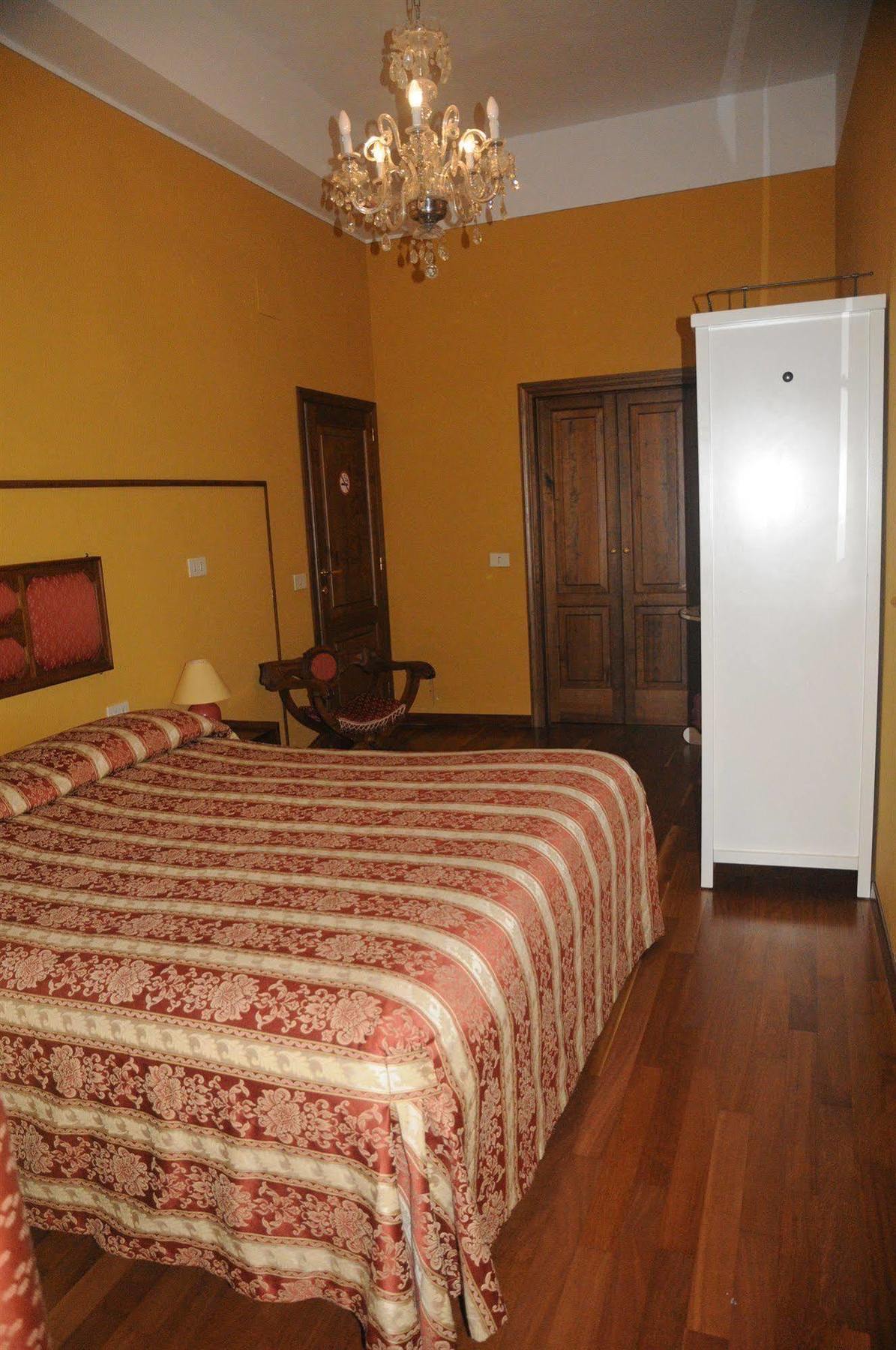 B&B Beatrice Florença Exterior foto